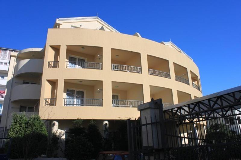 Apartmani Mirenza Budva Kültér fotó